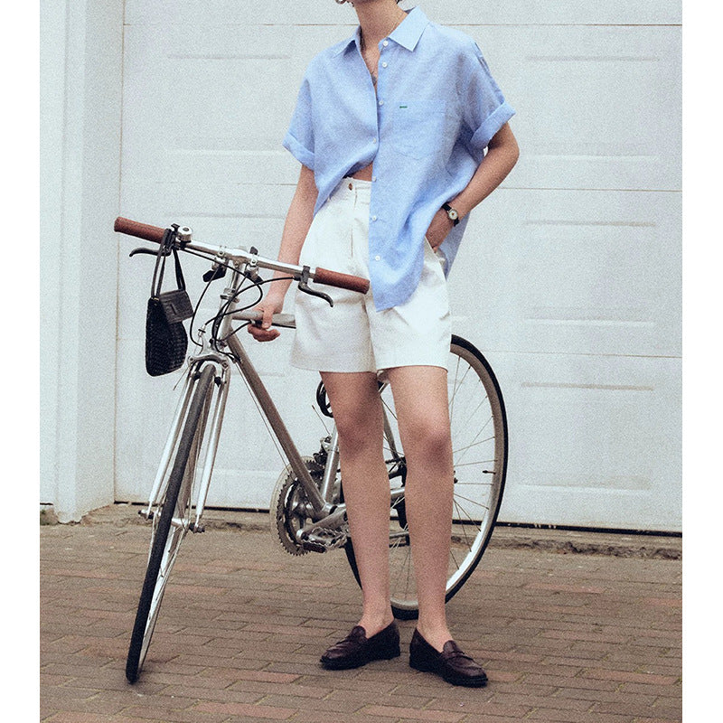 Dame afslappet skjorte bluse i let bomuldsblanding med praktiske lommer og moderne snit Stilla