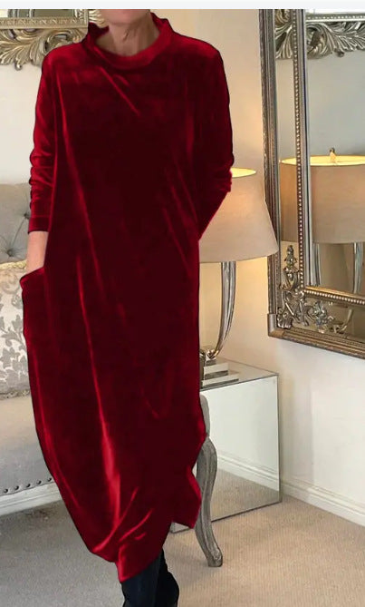 Dame afslappet hættekjole i luksuriøs velour Stilla