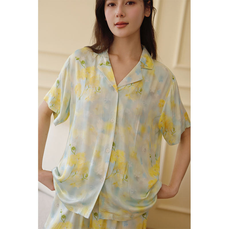 Dame Silk Pyjamasæt med blomstermotiv og komfortabel pasform Stilla
