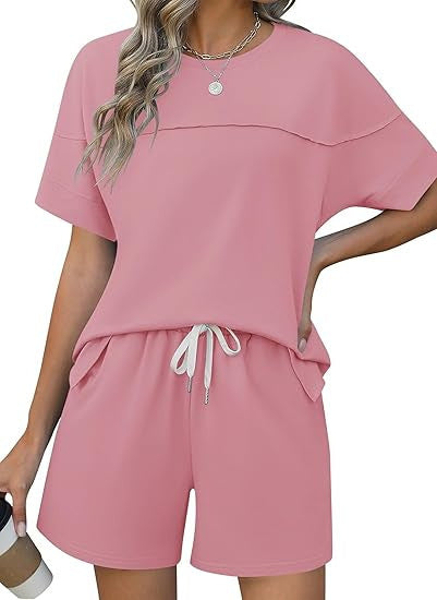 Dame afslappet sportssæt med elastisk talje og praktiske lommer Stilla