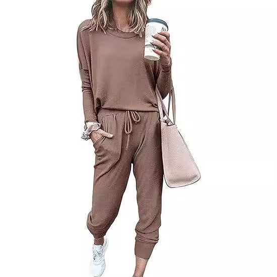 Dame jumpsuit med løs pasform og fleksibel talje Stilla