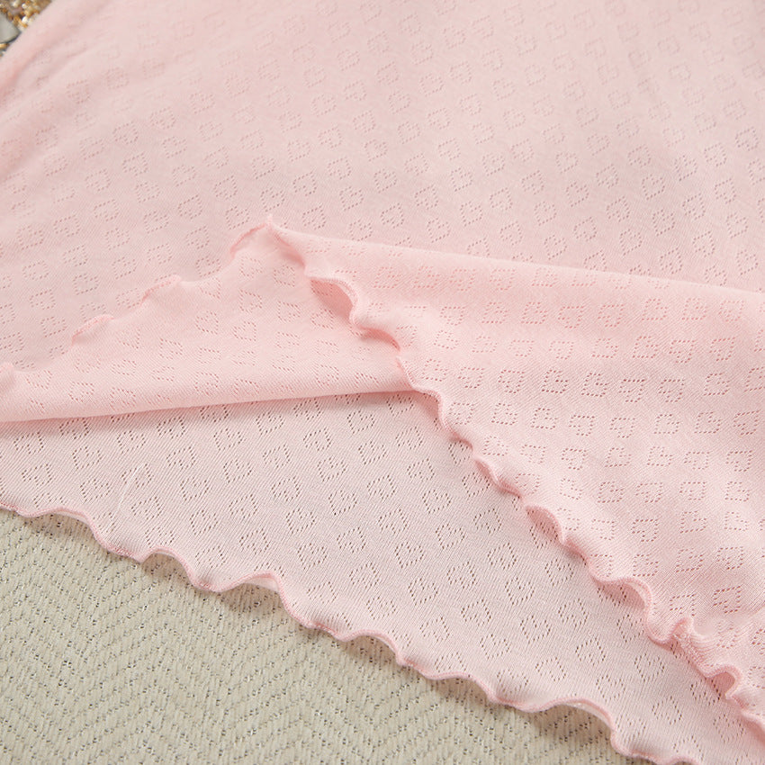 Dame afslappet fritids-sæt med cropped top og korte bukser i åndbart materiale Stilla