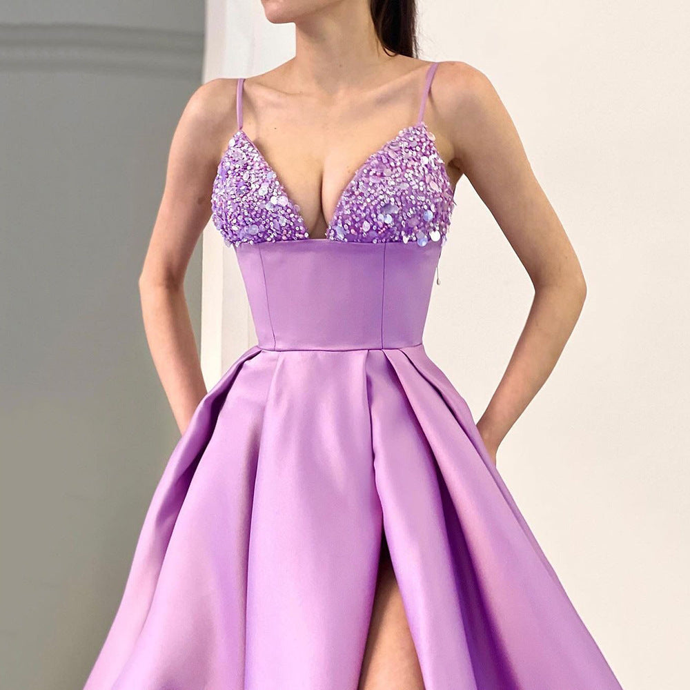 Dame Elegant aftenkjole med skinnende overdel og højt slids Stilla