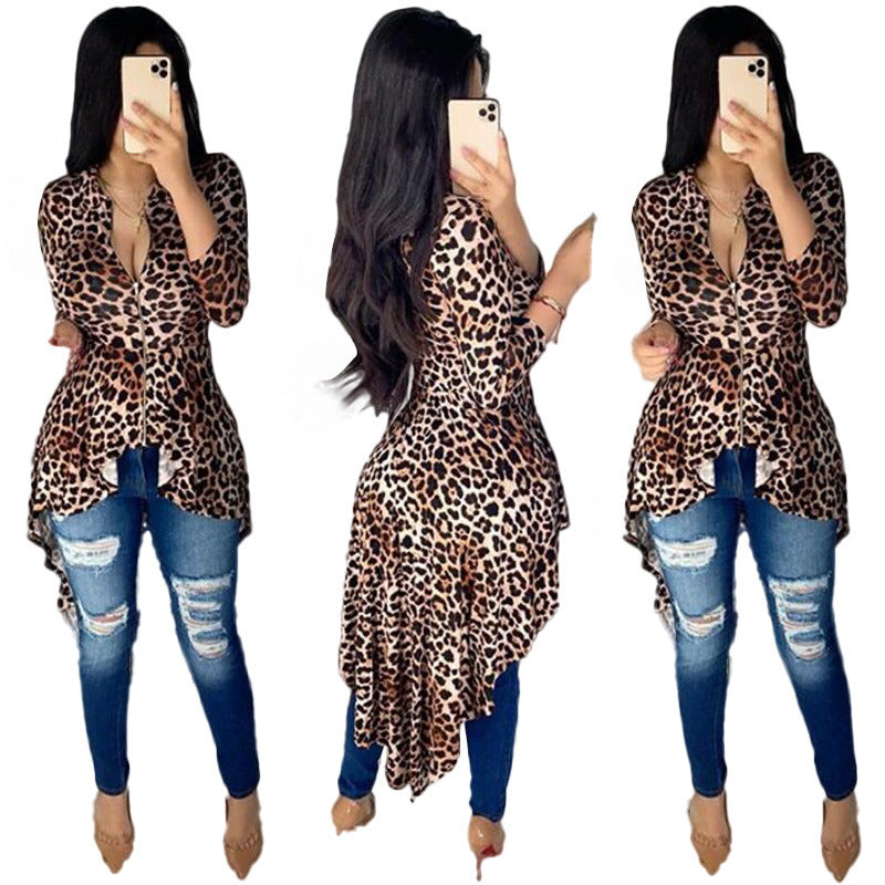 Dame afslappet bluse med asymmetrisk snit og dyremønster Stilla