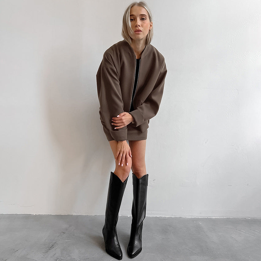 Dame afslappet blazer- og nederdelssæt med elegant lynlås Stilla