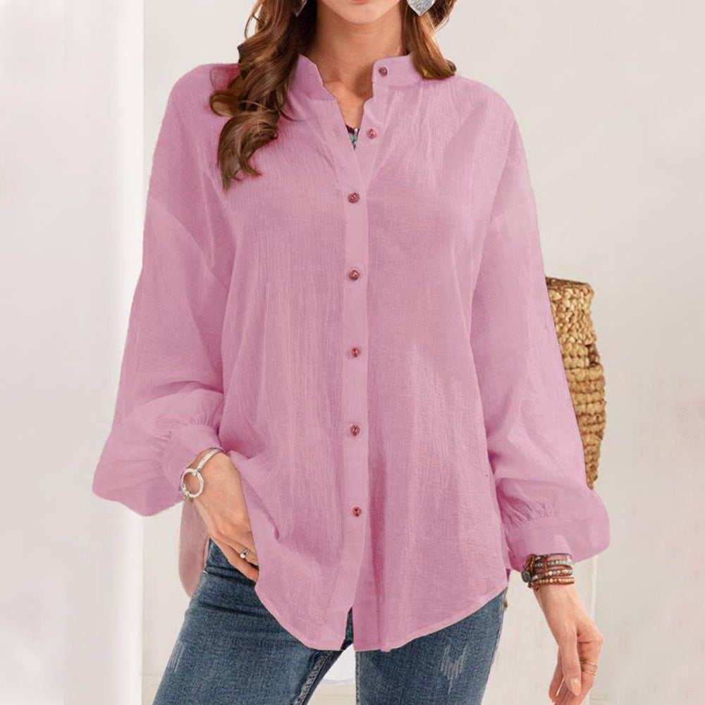 Dame afslappet bluse lavet af let linned med dekorative knapper Stilla