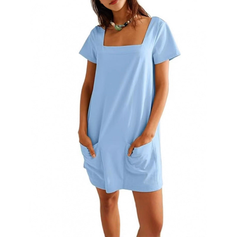 Dame afslappet fritidskjole med firkantet udskæring og praktiske lommer Stilla