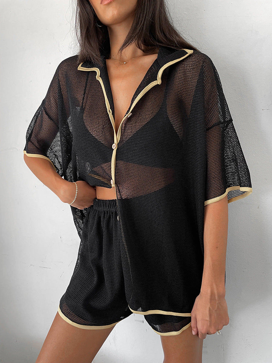 Dame afslappet strandoverdel med gennemsigtigt overdel og korte ben Stilla