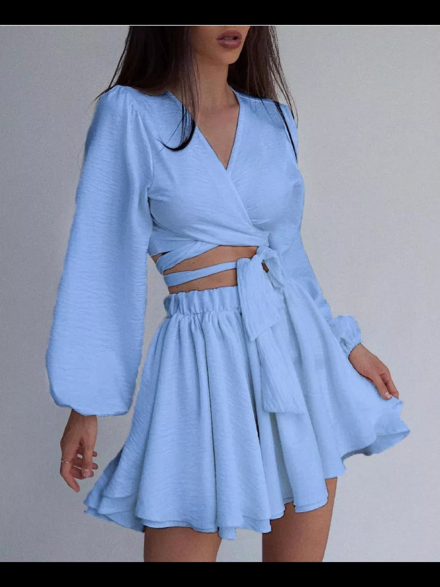 Dame Crop-Top og Nederdel Sæt med voluminøse ærmer og vikledesign Stilla