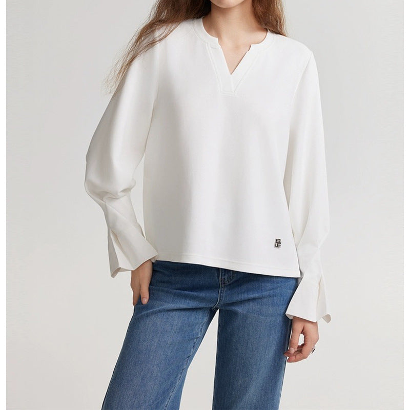 Dame elegant bluse med dyb V-udskæring og brede ærmer Stilla