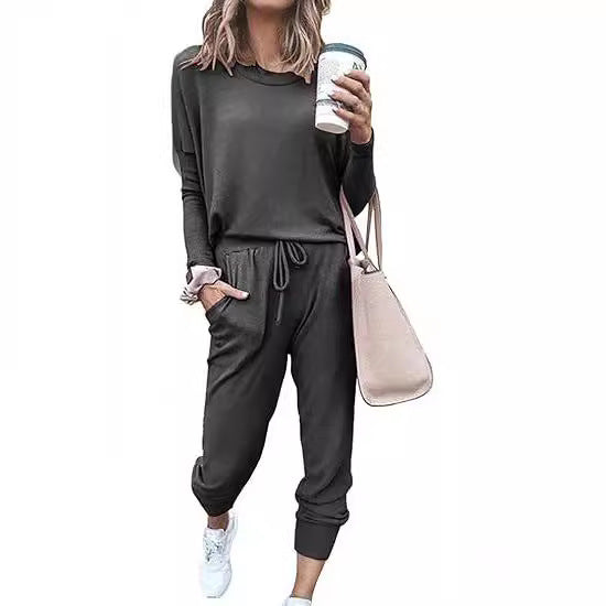 Dame jumpsuit med løs pasform og fleksibel talje Stilla