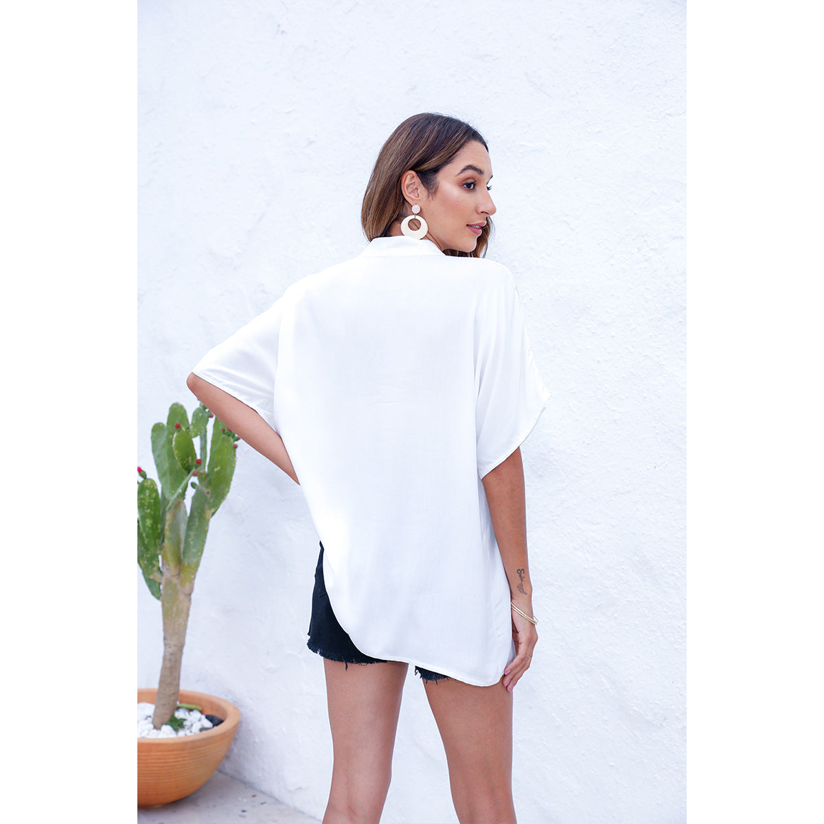 Dame afslappet bluse med dekorativ brysttryk Stilla