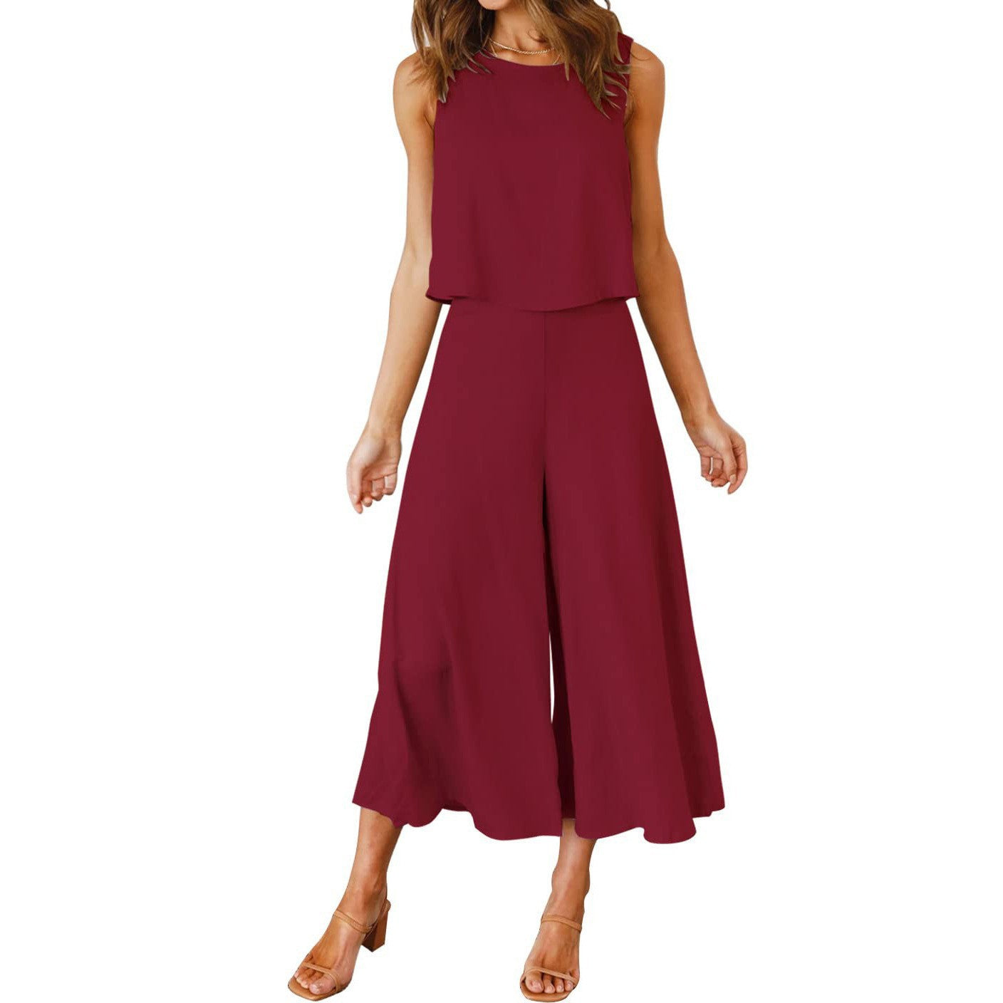 Dame luftig jumpsuit med bredt udskåret ben og elegant snit Stilla