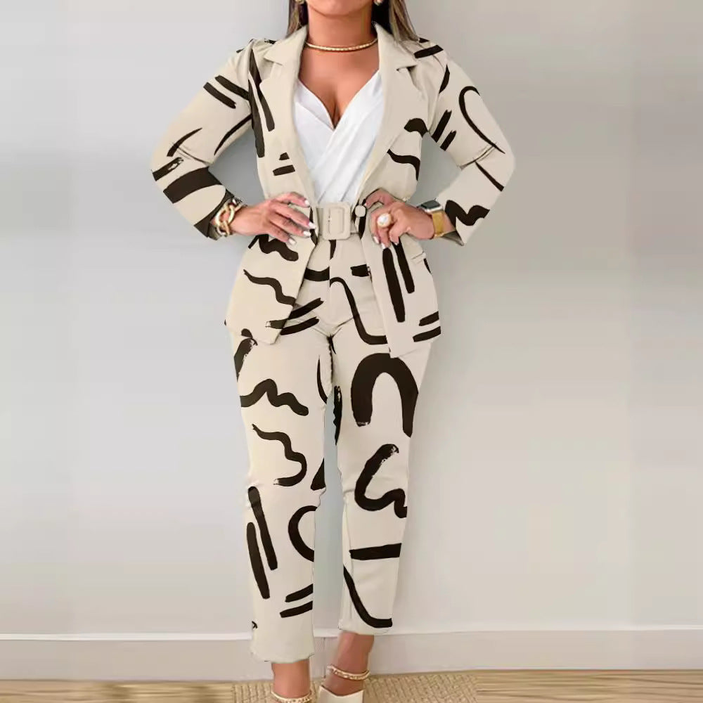 Dame Elegant jakkesæt med håndskrevet tryk Stilla