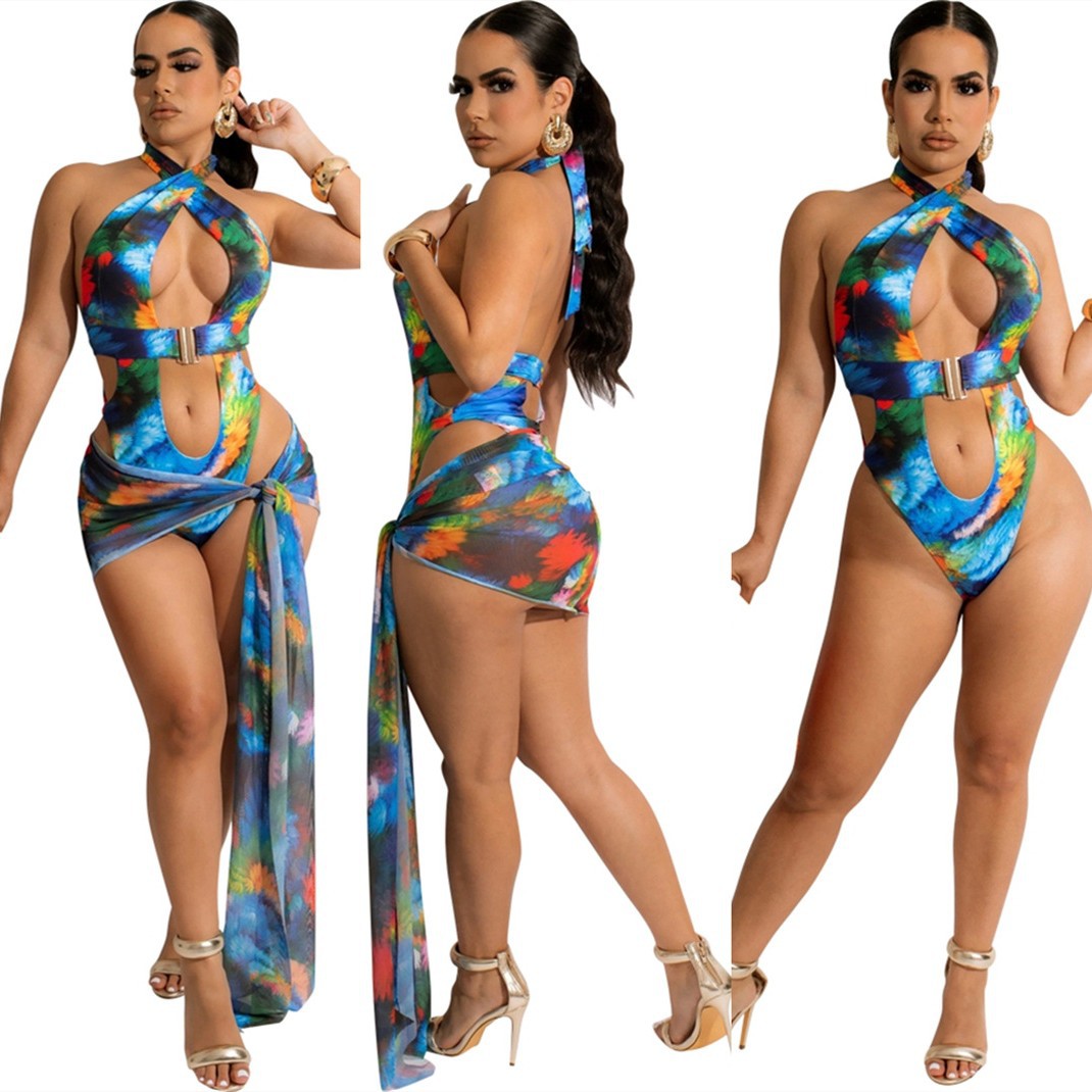 Dame Ekstravagant Strandkjole med raffinerede cut-out-detaljer og farverigt design Stilla