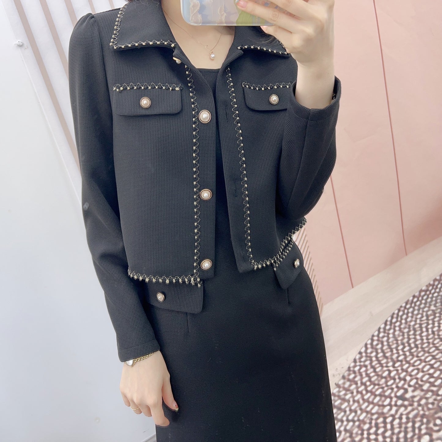 Dame elegant blazer-kjole med stilige accenter og høj kvalitet forarbejdning Stilla