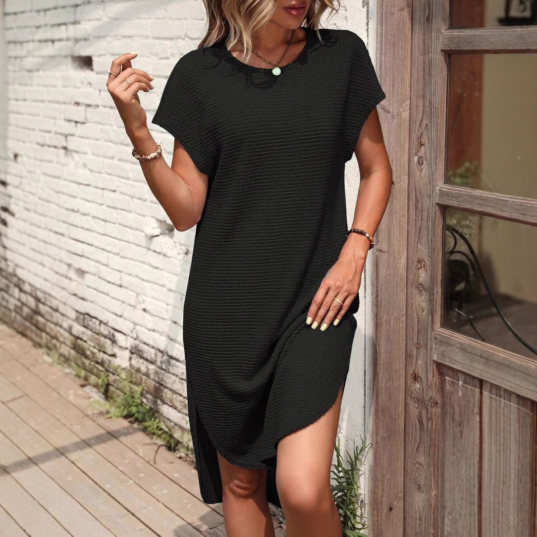 Dame afslappet midi-kjole med struktureret stof og sidelængder Stilla