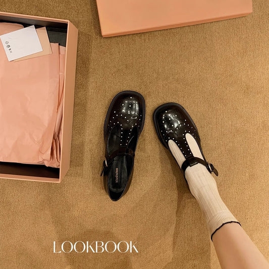 Dame Dekorative Mary Jane Pumps med udsnitsdesign Stilla