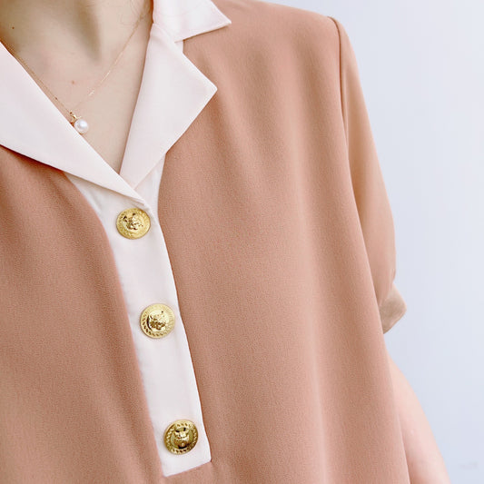 Dame Elegant Bluse med dekorative Knapper og iøjnefaldende Krave Stilla