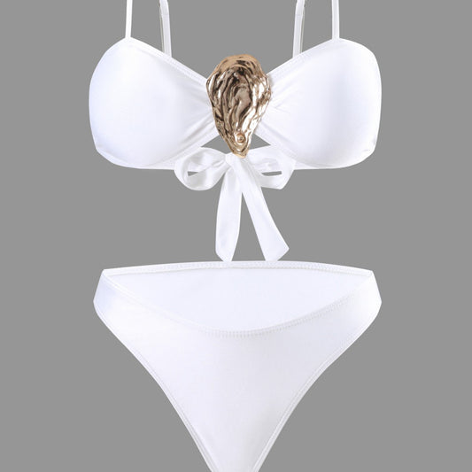 Dame bikini-sæt med elegant omslagsskørt-udseende og glamorøs klips Stilla