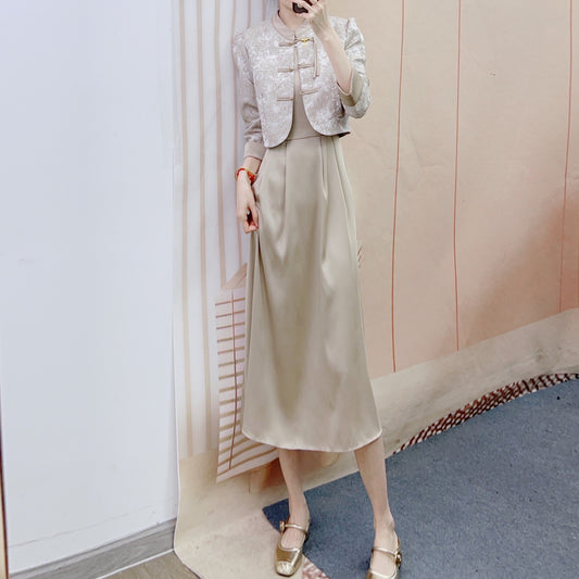 Dame Elegant aften kjole med stilfuld bolero og drømmende snit Stilla