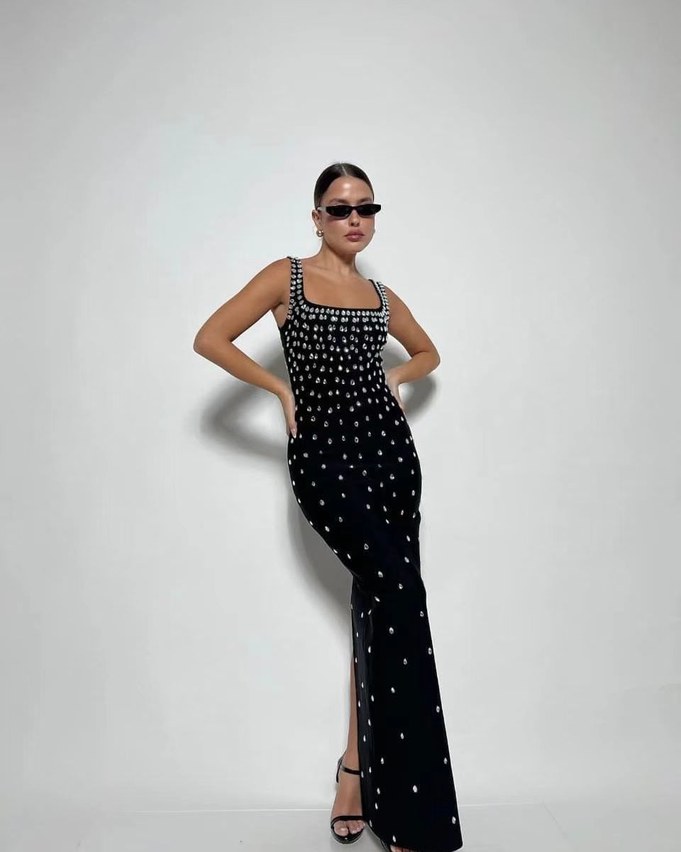 Dame elegant aftenkjole med funklende rhinsten og tætsiddende snit Stilla