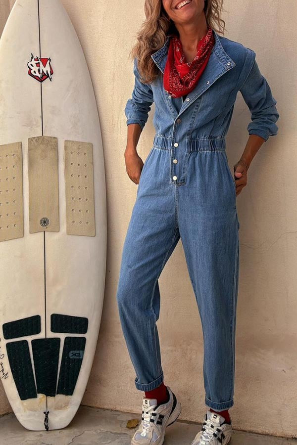 Dame Denim Jumpsuit med figursyede detaljer og praktiske lommer Stilla