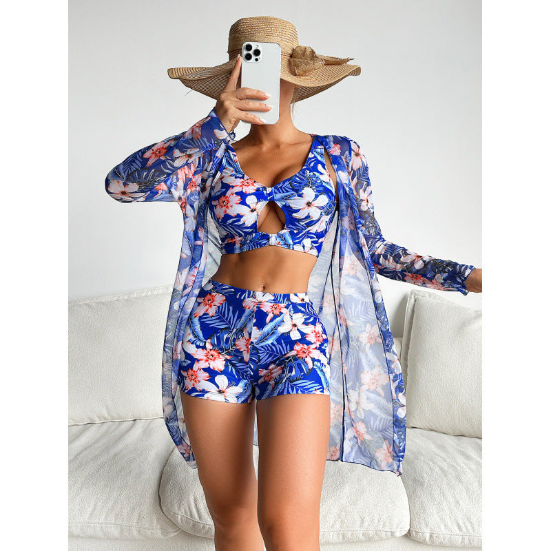 Dame Bikinisæt med gennemsigtig Kimono og blomstret design Stilla