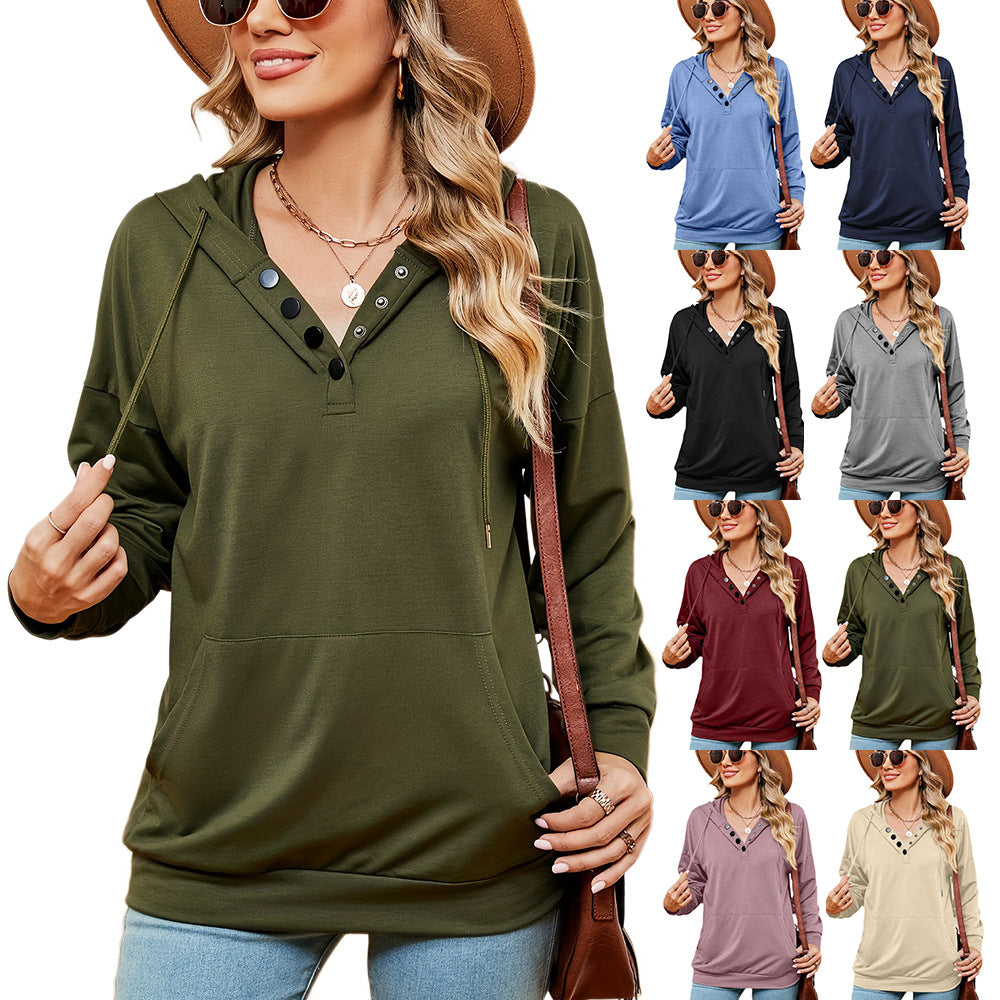 Dame afslappet hoodie med knapdetalje og kængurulomme Stilla