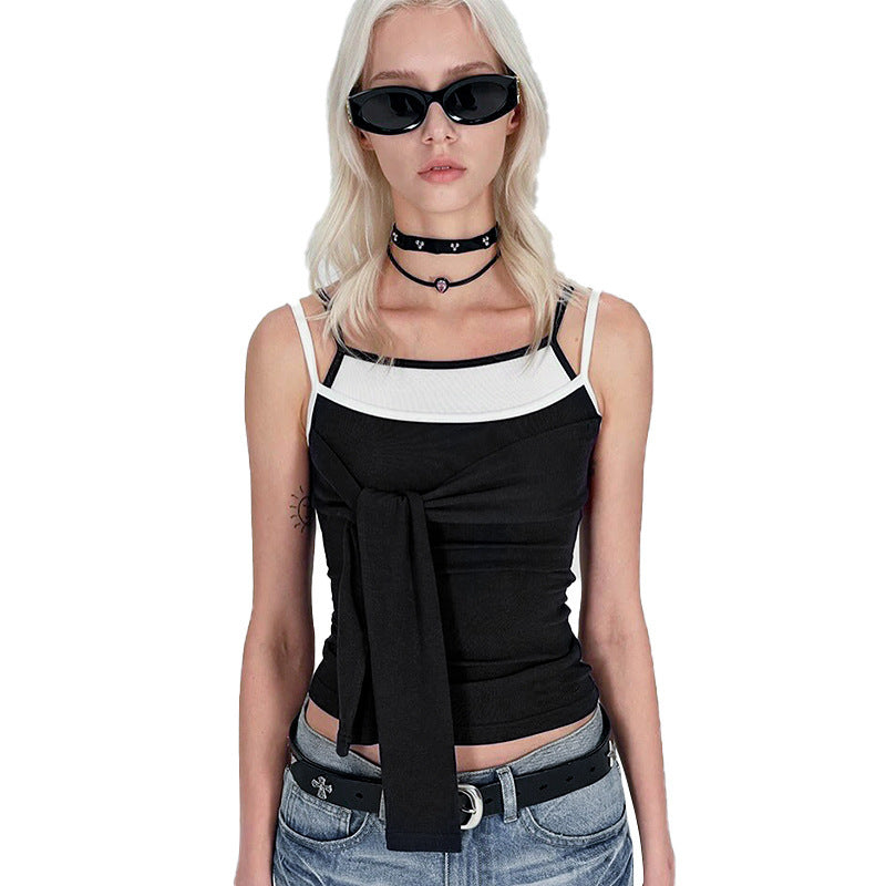 Dame Cropped Top med asymmetrisk indpakningsdesign og elegant bindebånd Stilla