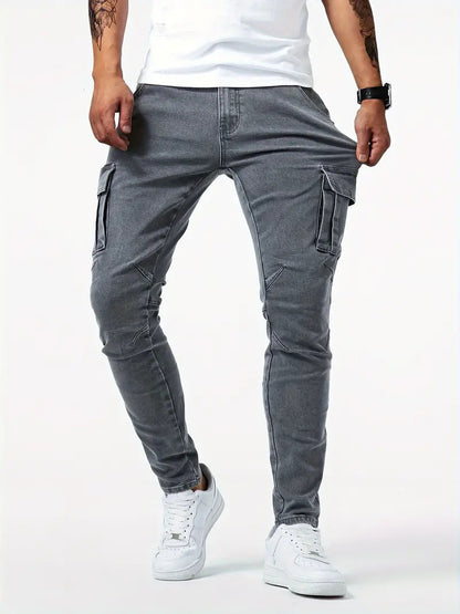Herrer Cargo-Jeans med Slim-Fit snit og praktiske sidelommer Stilla
