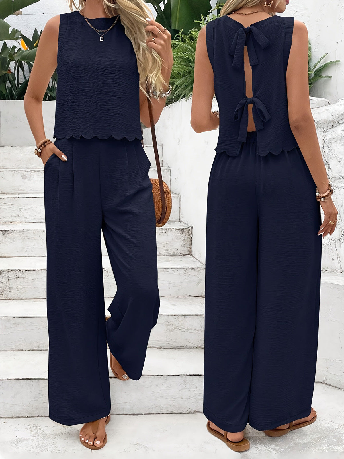 Dame afslappet jumpsuit med elegant laceindsats og bred ben Stilla