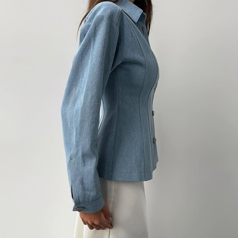 Dame Denim-bluse med figurtilpasset snit og elegante knapper Stilla