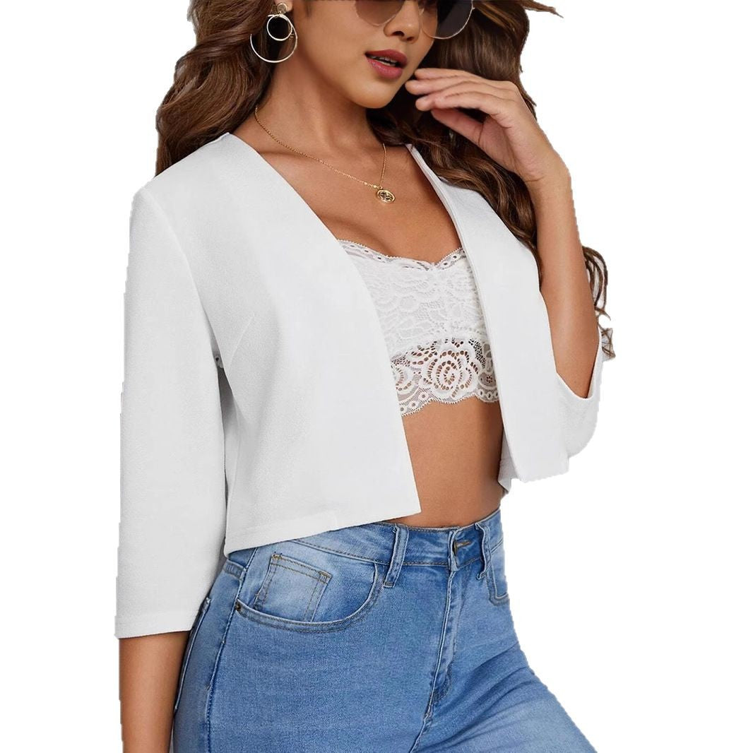 Dame cropped blazer med elegant silhuet og løs pasform Stilla