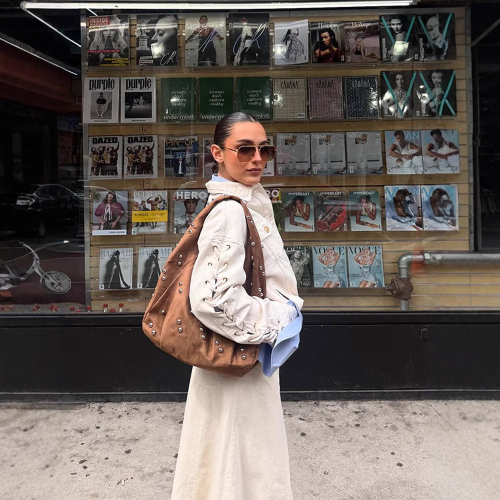 Dame Designer Håndtaske med dekorative Perl detaljer og unik skæring Stilla