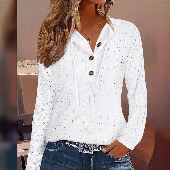 Dame afslappet longsleeve top med dekorative knapper og høj krave Stilla