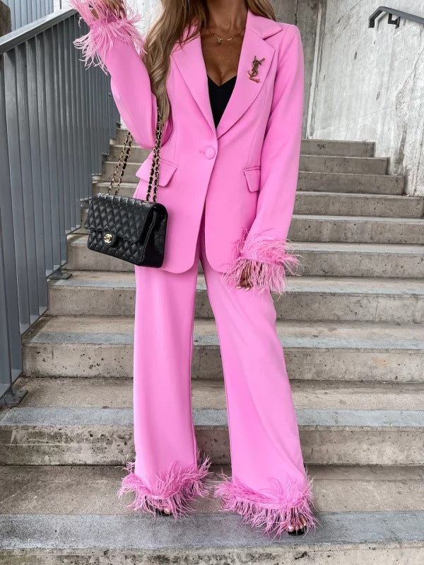 Dame elegant blazer-bukse-sæt med iøjnefaldende fjerkanter Stilla