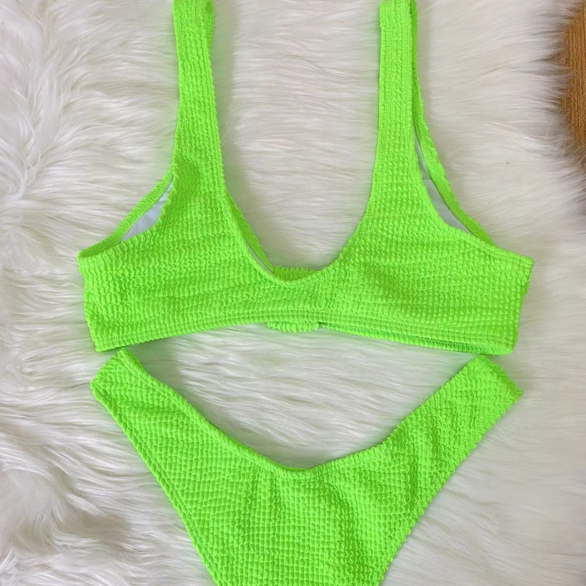 Dame Elegant Bikini-Sæt med glitrende kædedetaljer Stilla