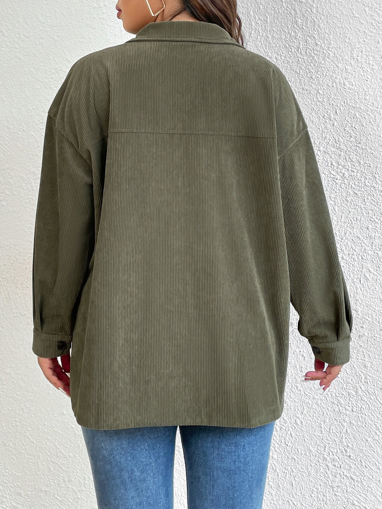 Dame afslappet cord-jakke med påsatte lommer og komfortabel pasform Stilla