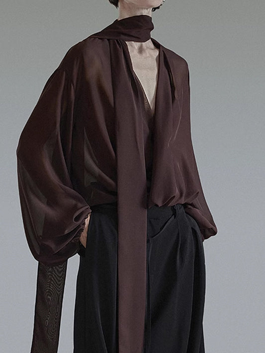 Dame elegant bluse med flydende snit og innovativt indpakningsdetalje Stilla