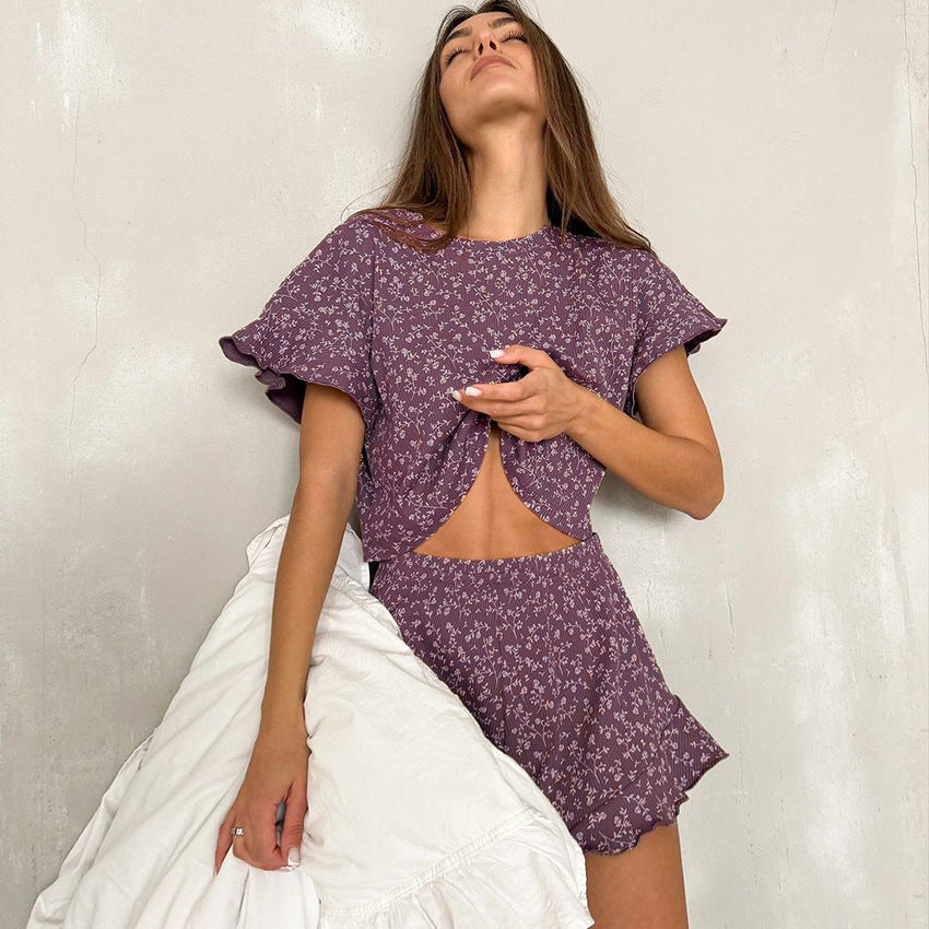 Dame afslappende Top- og shorts-sæt med legende blomsterprint og voluminøse ærmer Stilla