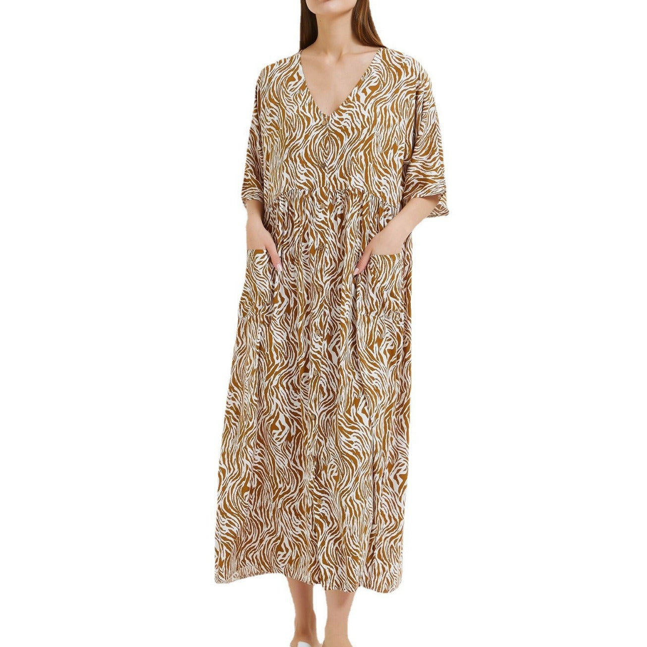 Dame afslappet maxikjole med dyb V-hals og sidelommer Stilla