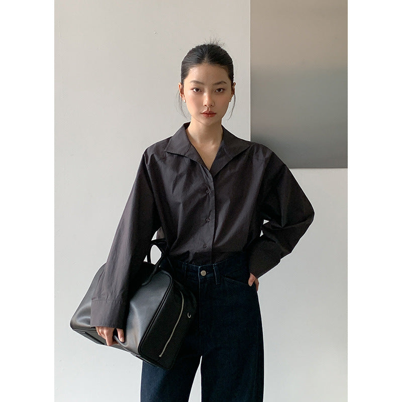 Dame afslappet skjorte med moderne snit og fine stofdetaljer Stilla