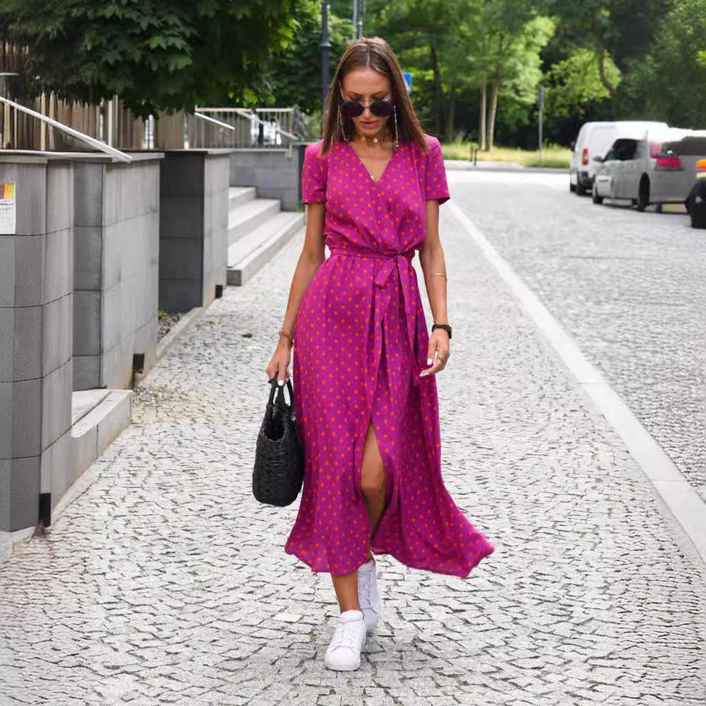 Dame afslappet maxikjole med indviklingsdesign og smart print Stilla