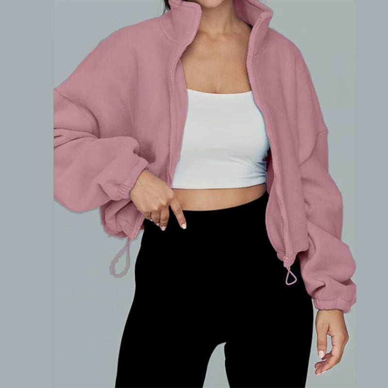 Dame afslappet jakke med høj krave og lynlås Stilla