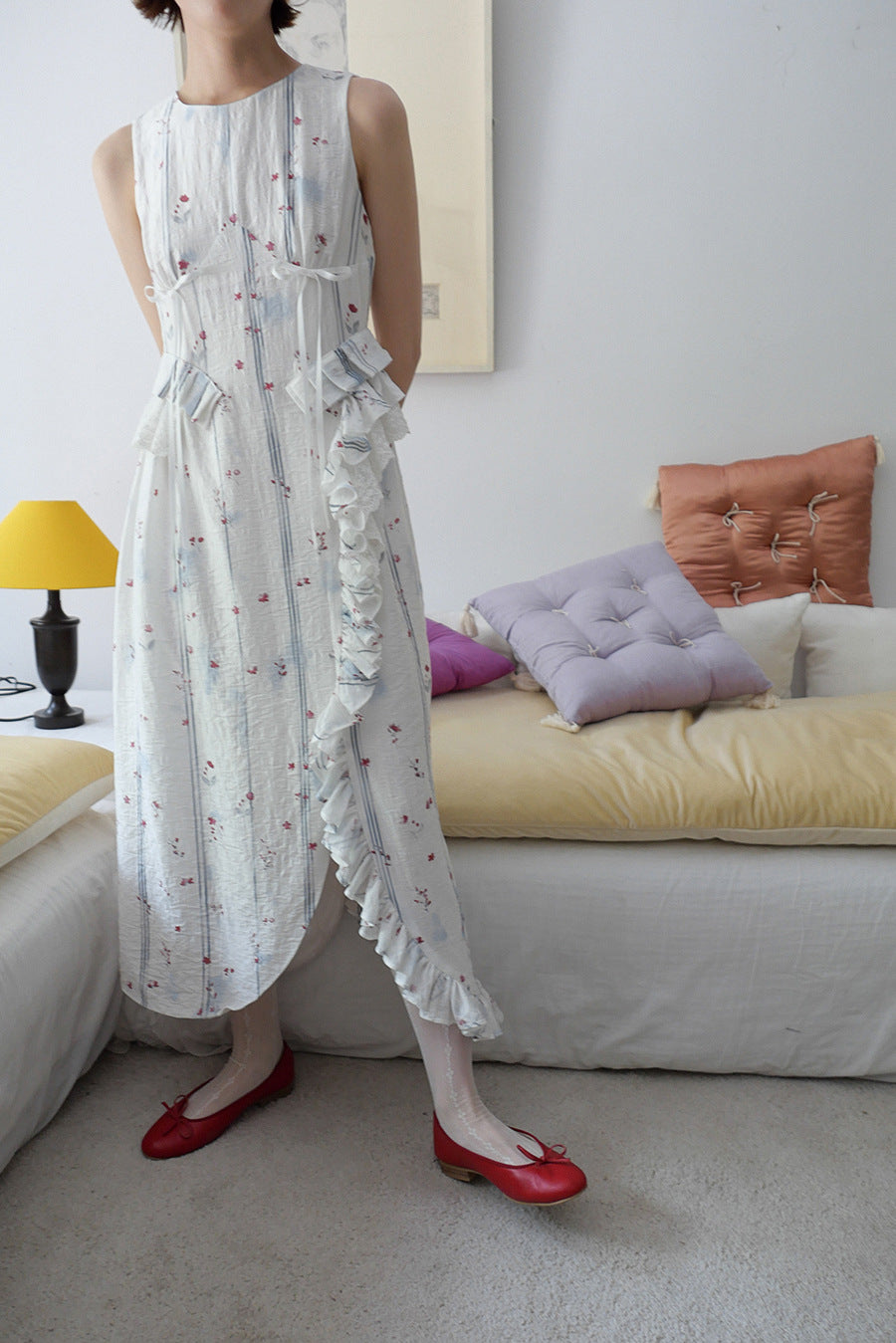 Dame afslappet maxikjole med flæsedetaljer og blomsterprint Stilla