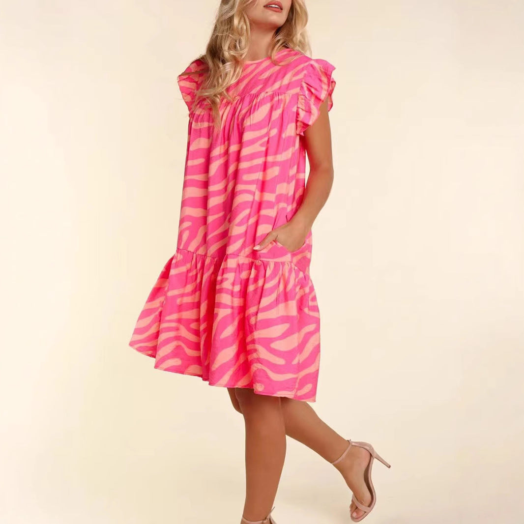 Dame afslappet kortærmet kjole med glædeligt zebra-mønster og voluminøs flæsekant Stilla