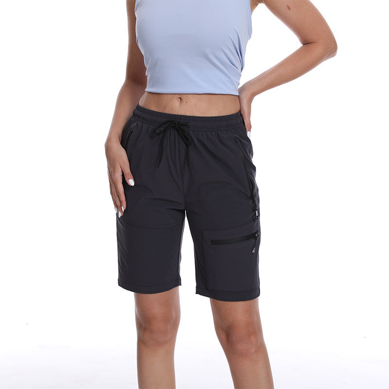 Dame Sporty shorts med praktiske lynlåslommer og justerbar talje Stilla