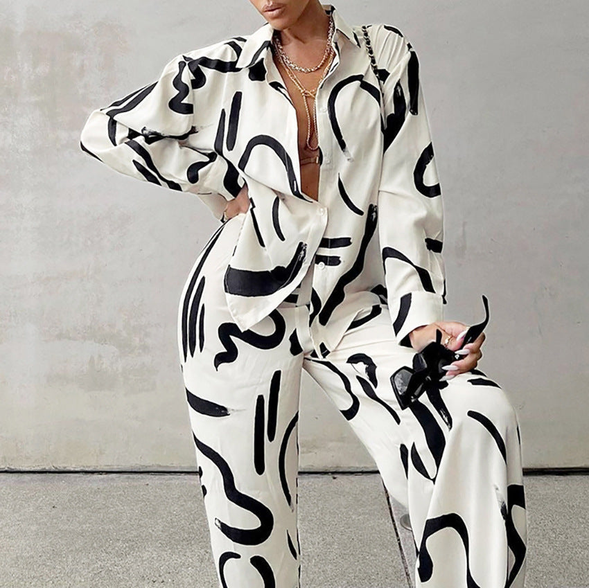 Dame stilfulde jumpsuit-sæt med moderne linjemønstre og fine materialer Stilla