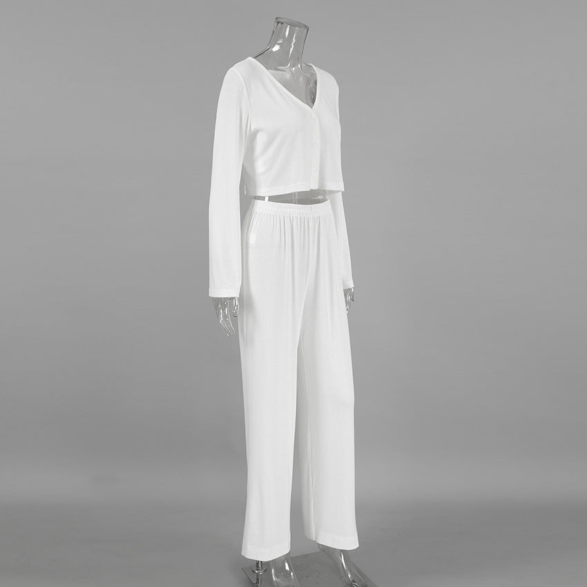 Dame afslappet lounge-sæt med moderigtigt crop-top og løse bukser Stilla